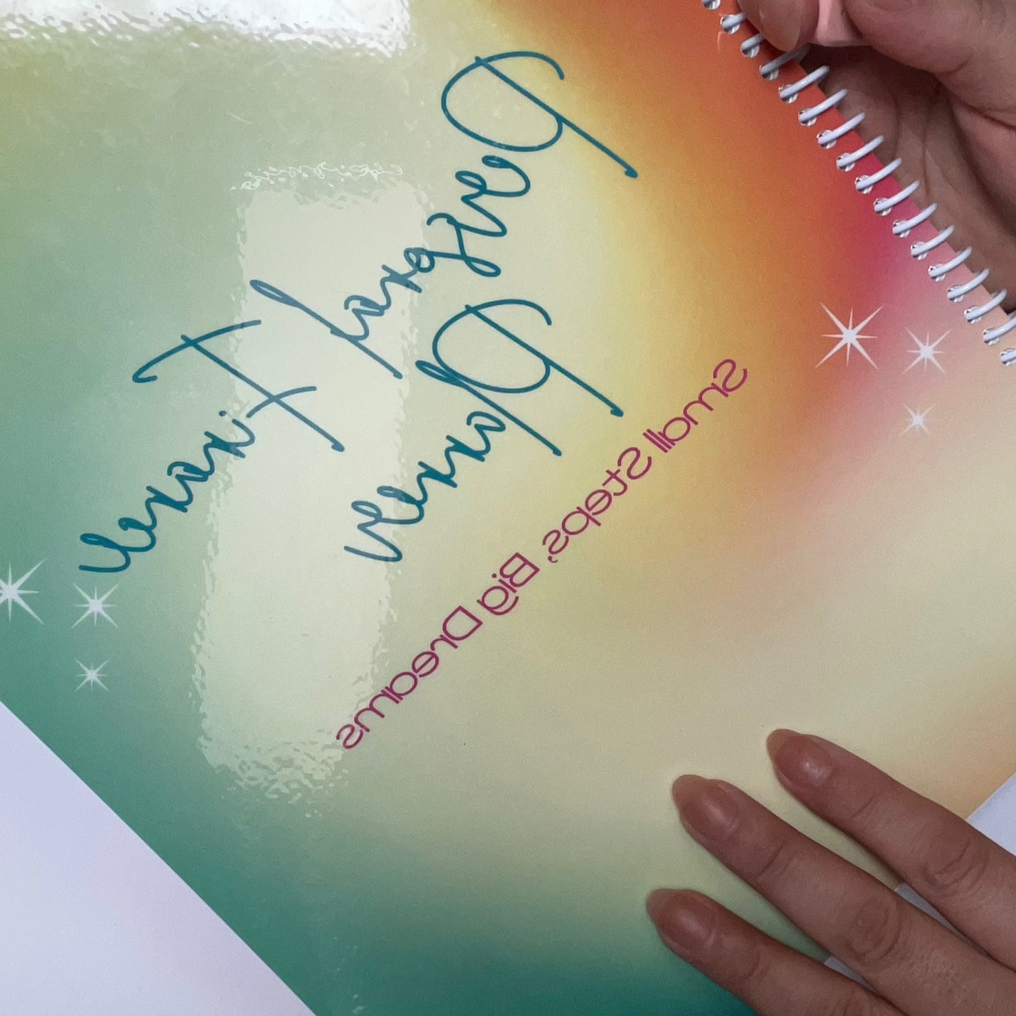 Personal Finance Planner - Bright Color (English)..